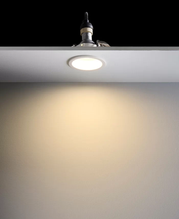 LED Tri-Colour Dimmable Gimble Downlight in White