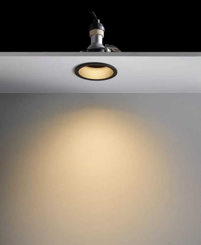 1 Light Recessed Downlight in Black